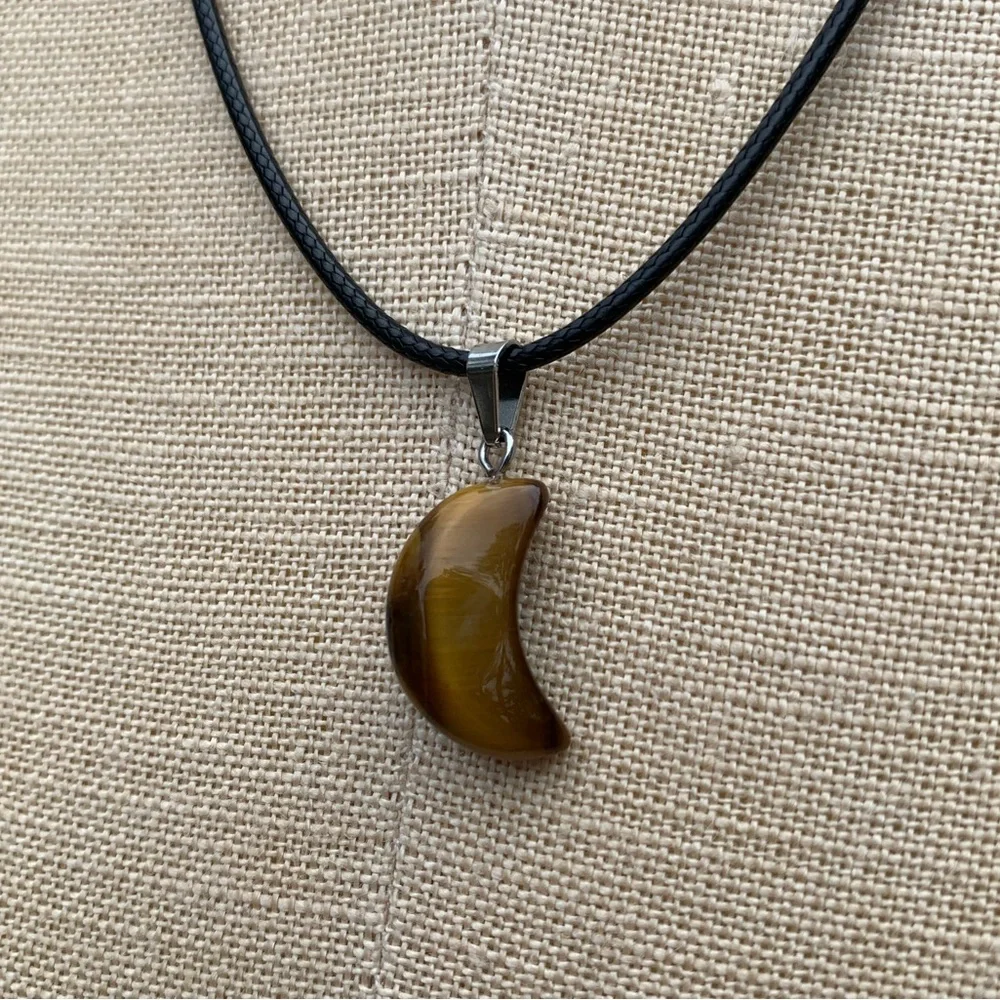 Handmade Genuine Tiger Eye Stone Mini Moon Amulet Necklace - Picture 10 of 12